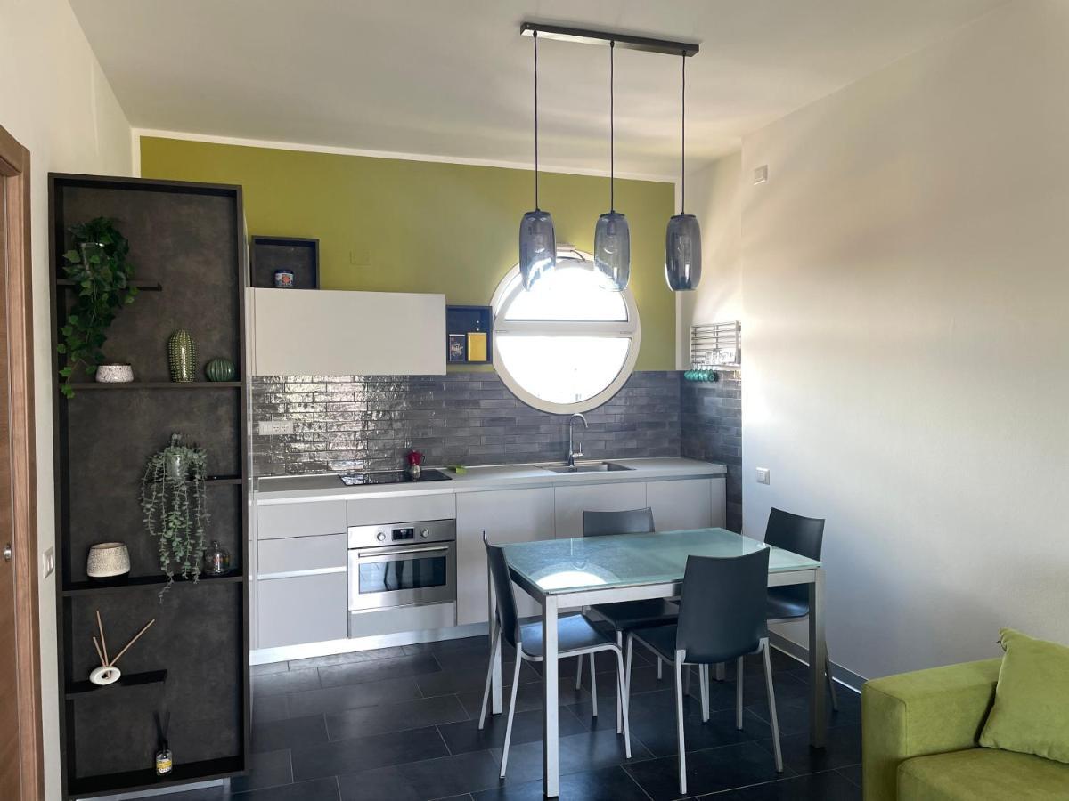 A Casa Di Tato Apartment กาลัมโบรเน ภายนอก รูปภาพ